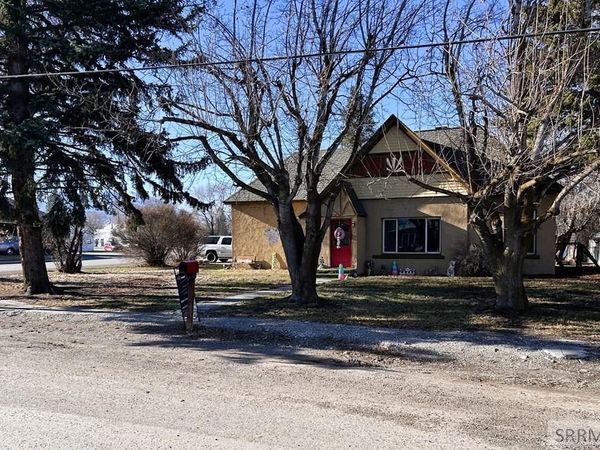 407 Lena Street, SALMON, ID 83467