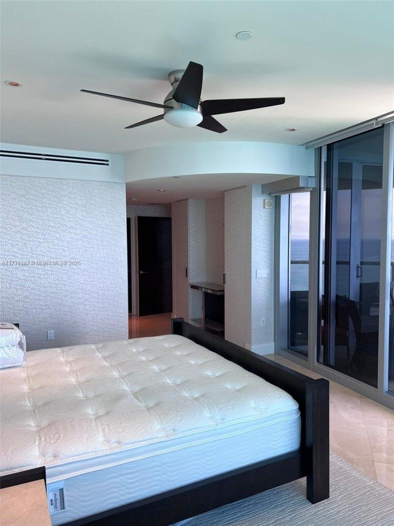 17121 Collins Ave, Unit 3304, Sunny Isles Beach, FL 33160 Photo