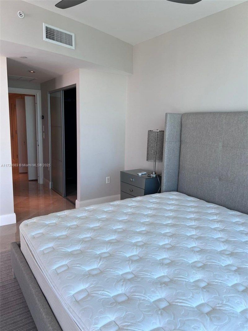 17121 Collins Ave, Unit 3304, Sunny Isles Beach, FL 33160 Photo