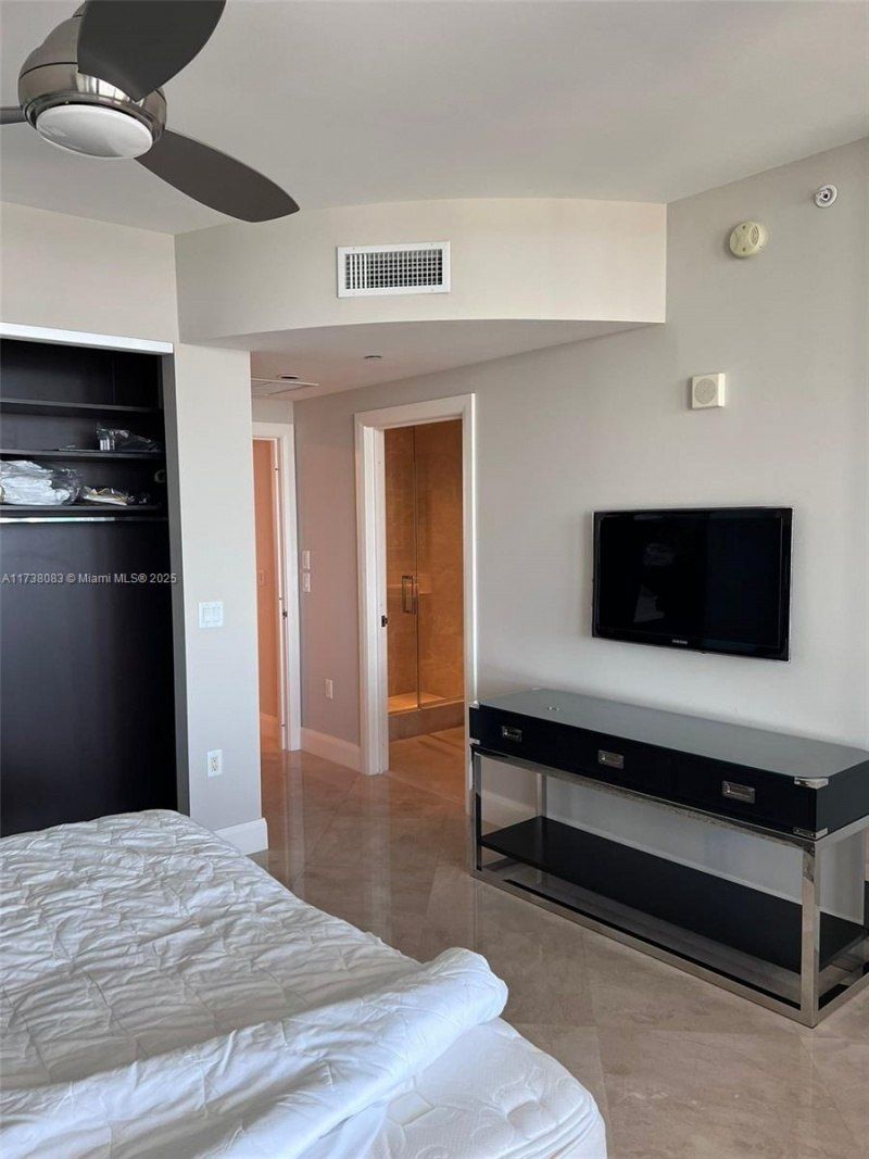 17121 Collins Ave, Unit 3304, Sunny Isles Beach, FL 33160 Photo