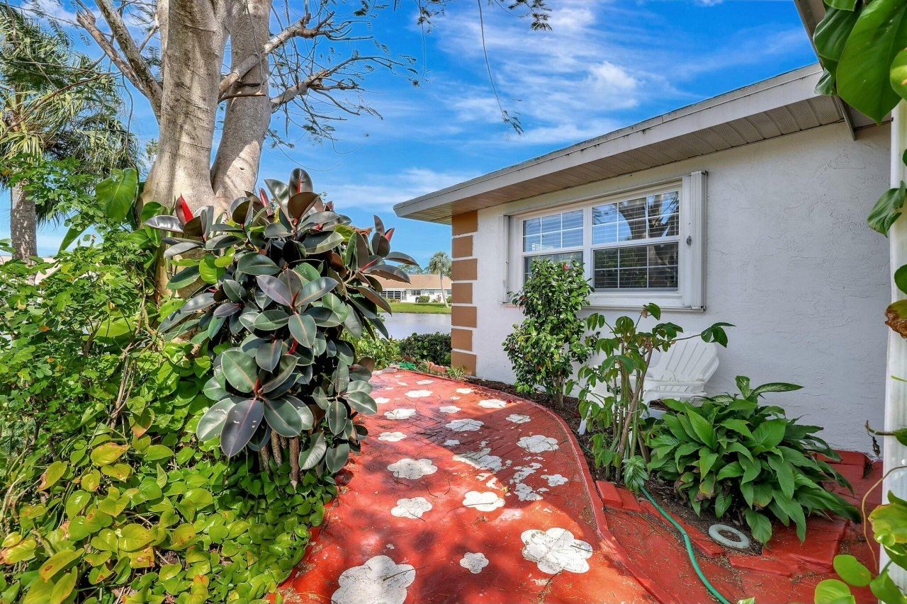 1234 S Lakes End Drive, Unit A, Fort Pierce, FL 34982 Photo