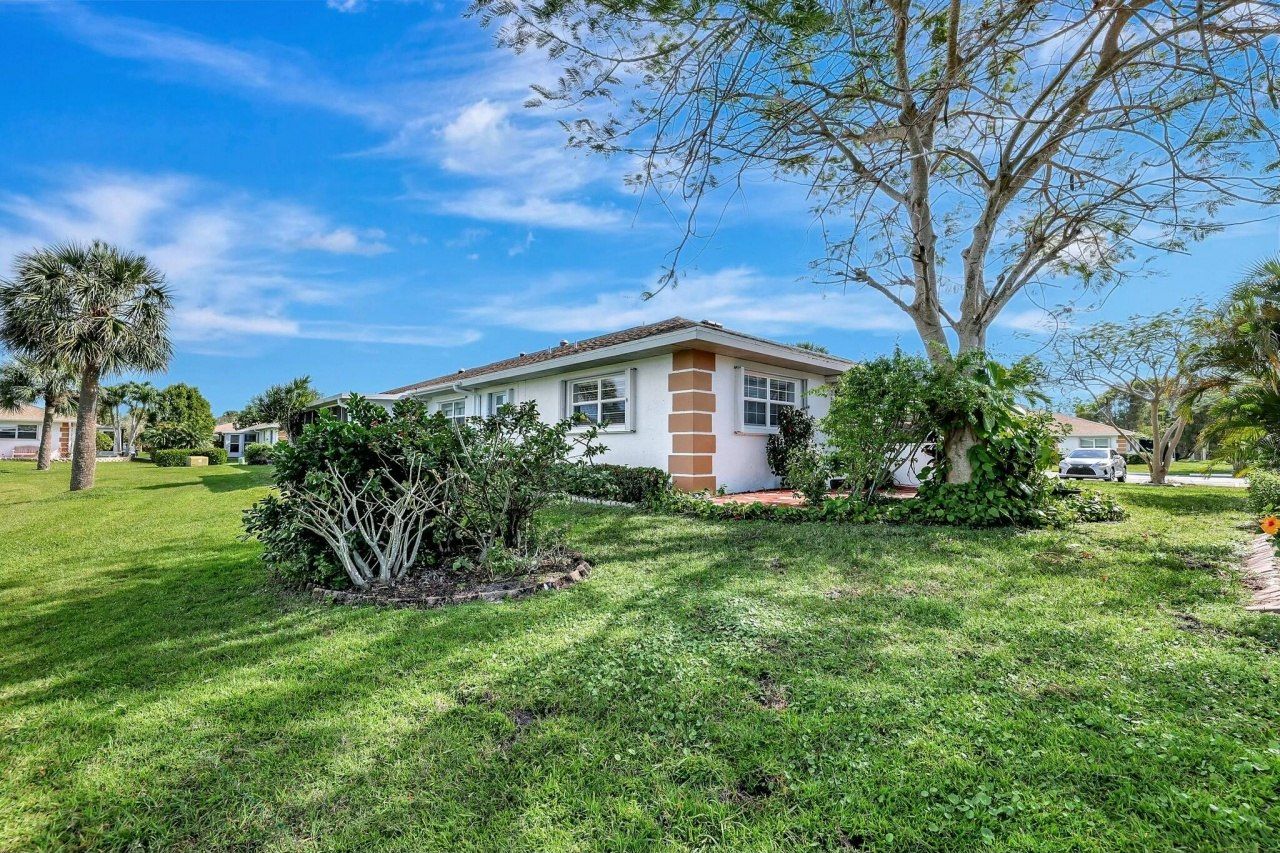 1234 S Lakes End Drive, Unit A, Fort Pierce, FL 34982 Photo