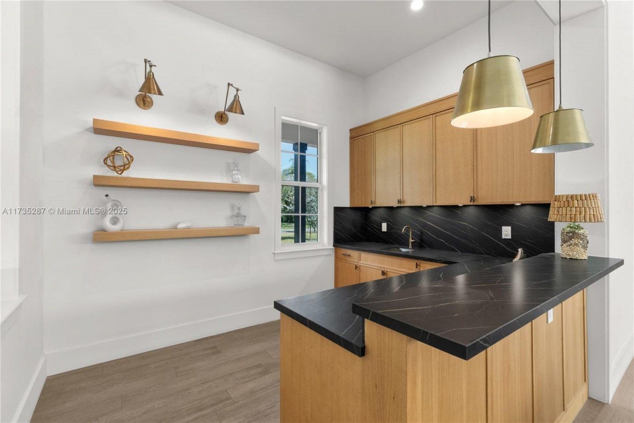 9290 SW 116th St, Miami, FL 33176 Photo