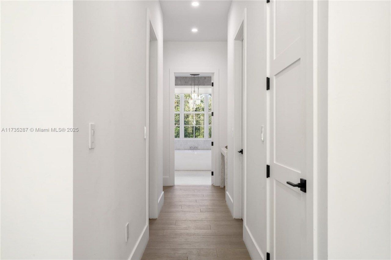 9290 SW 116th St, Miami, FL 33176 Photo