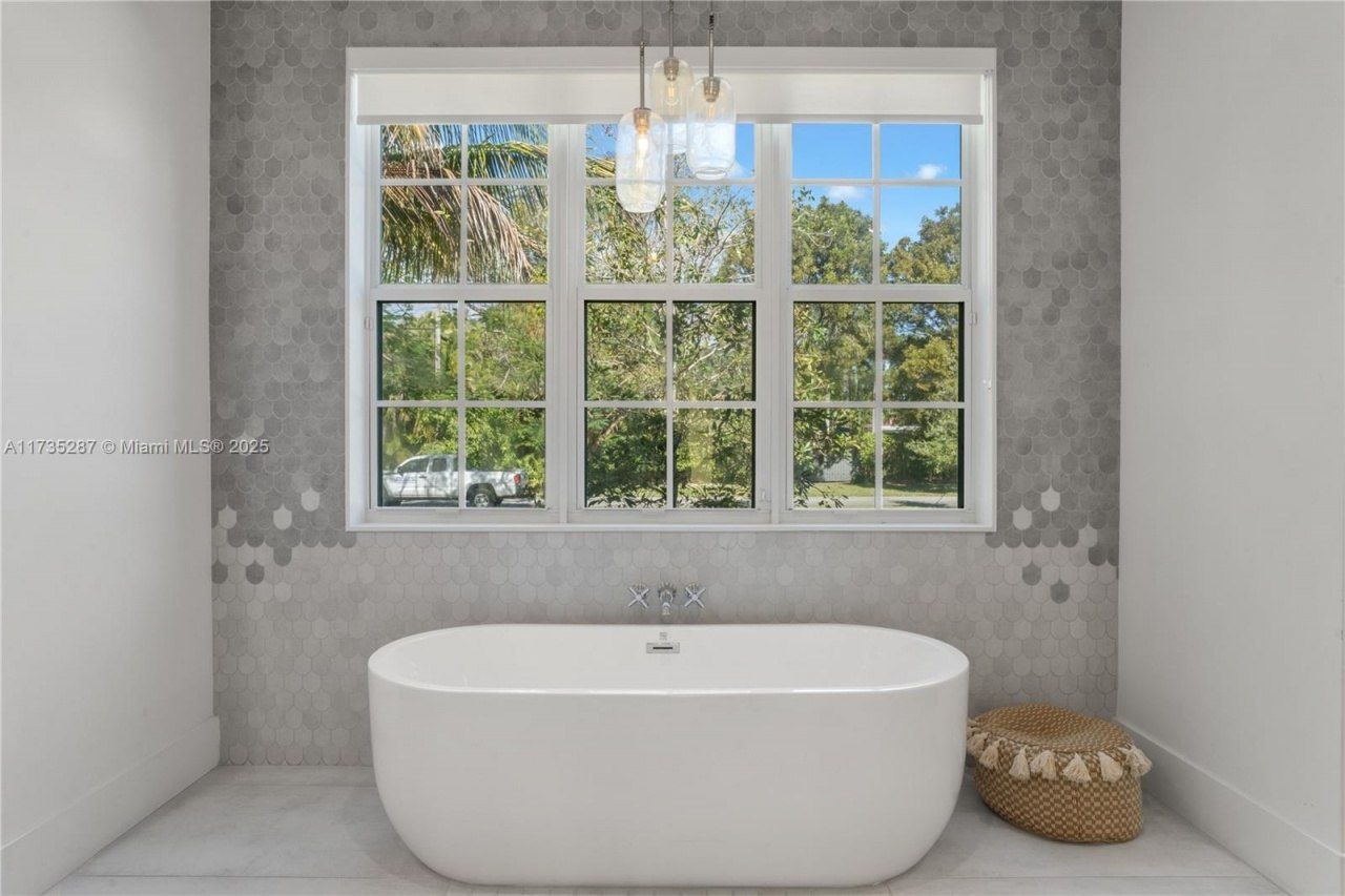 9290 SW 116th St, Miami, FL 33176 Photo