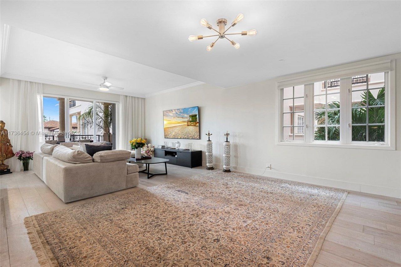 19122 Fisher Island Dr, Unit 19122, Miami Beach, FL 33109 Photo