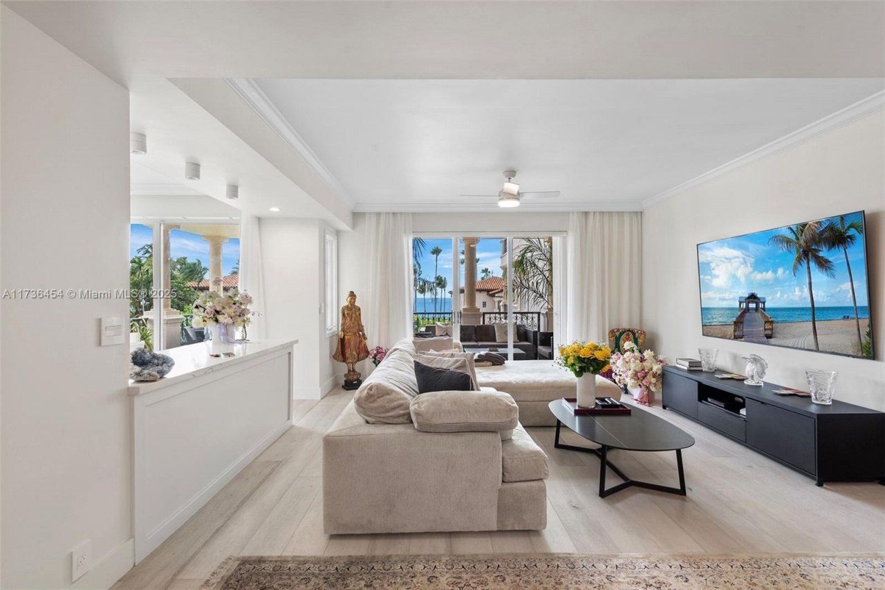 19122 Fisher Island Dr, Unit 19122, Miami Beach, FL 33109 Photo