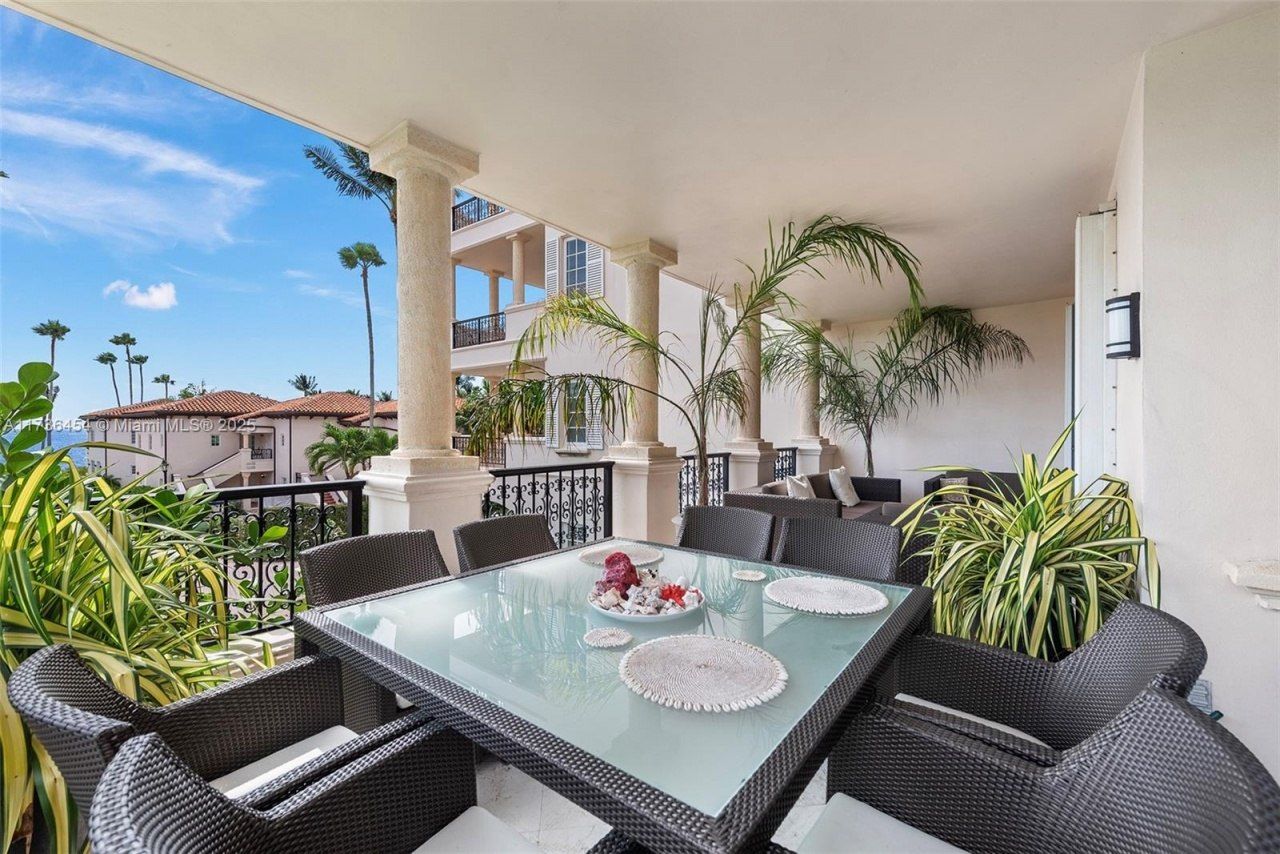 19122 Fisher Island Dr, Unit 19122, Miami Beach, FL 33109 Photo