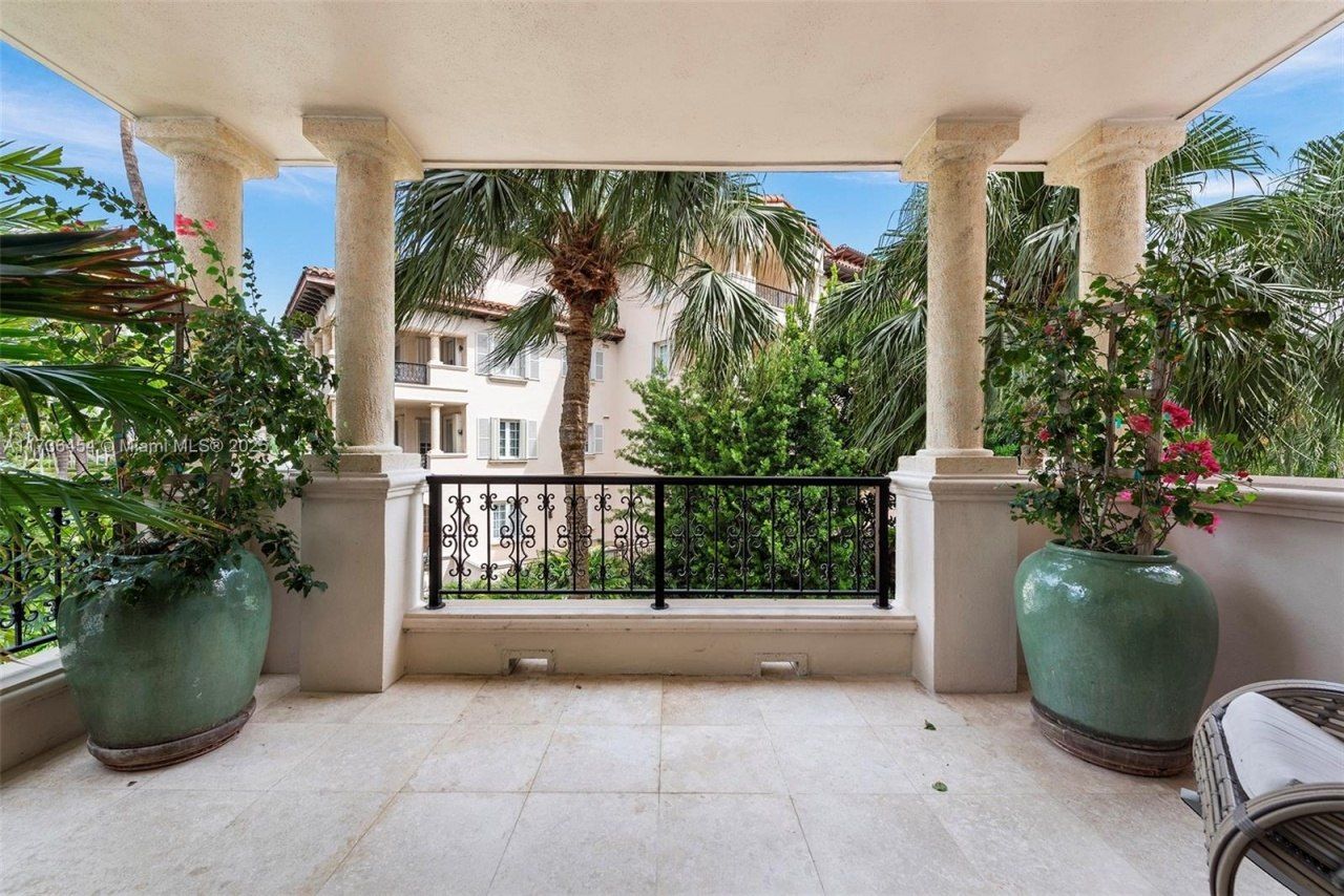 19122 Fisher Island Dr, Unit 19122, Miami Beach, FL 33109 Photo