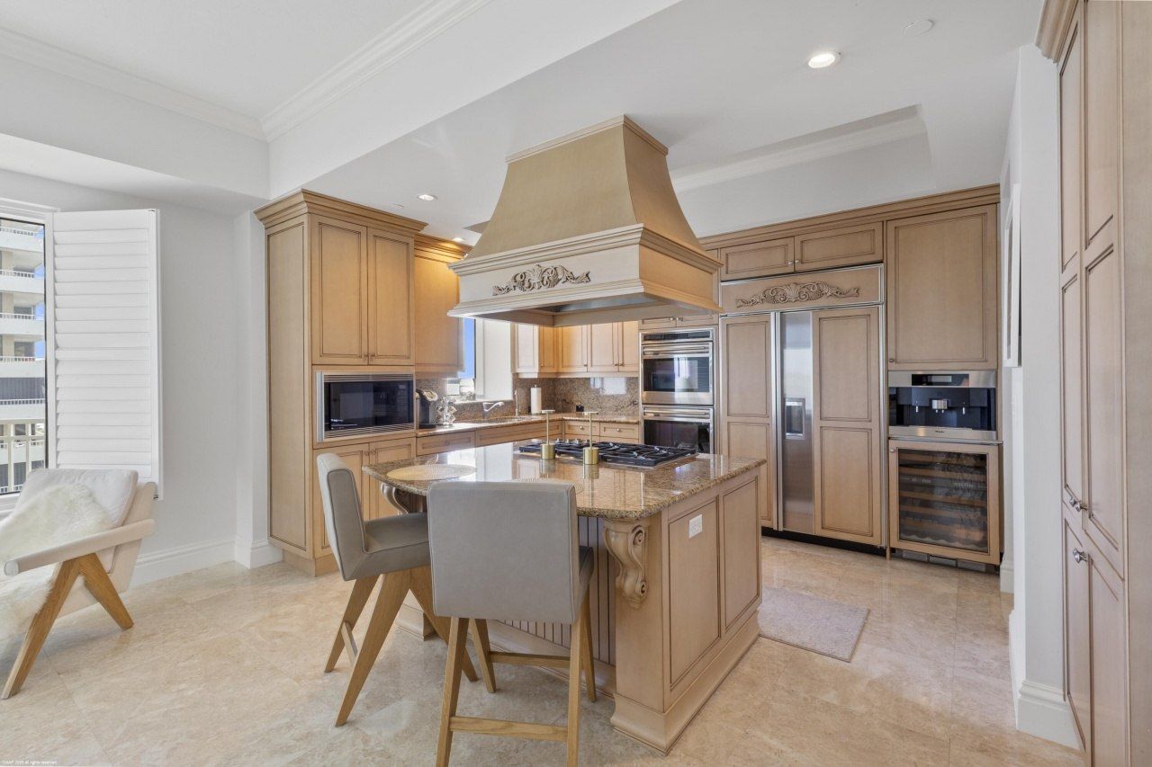 5310 N Ocean Drive, Unit 601, Singer Island, FL 33404 Photo