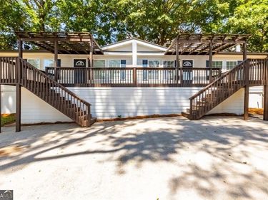 6140 Jones Road, Flowery Branch, GA 30542