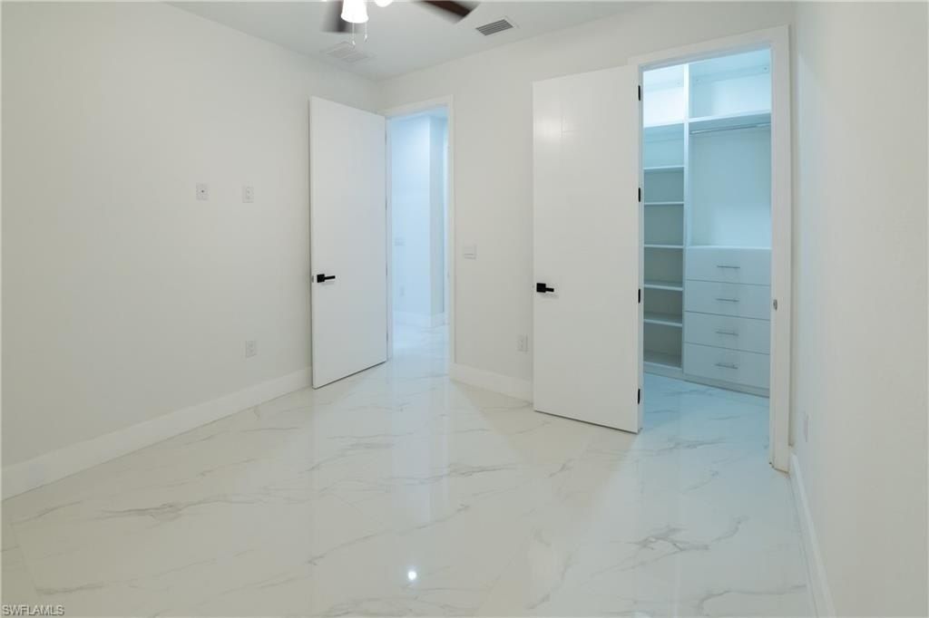 334 SW 21st Ter, Cape Coral, FL 33991 Photo