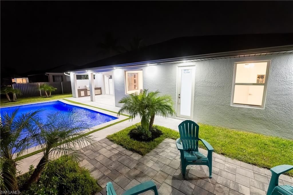 334 SW 21st Ter, Cape Coral, FL 33991 Photo