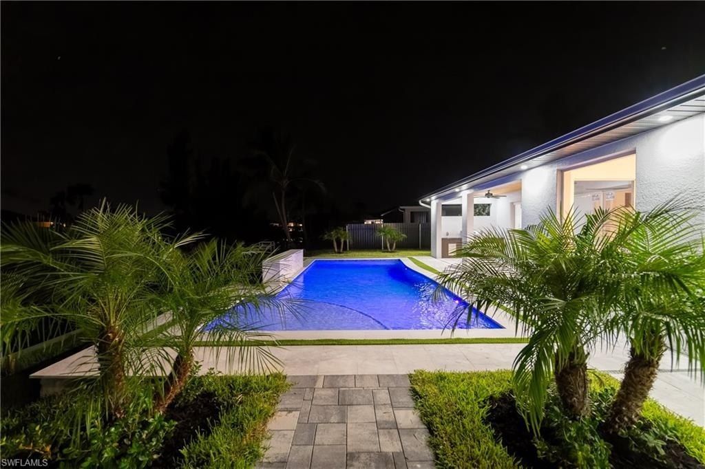 334 SW 21st Ter, Cape Coral, FL 33991 Photo