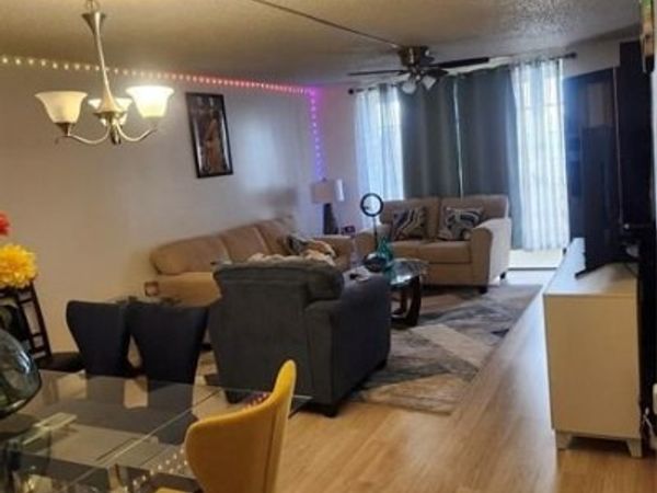 2840 Somerset Dr, Unit 404 M, Lauderdale Lakes, FL 33311