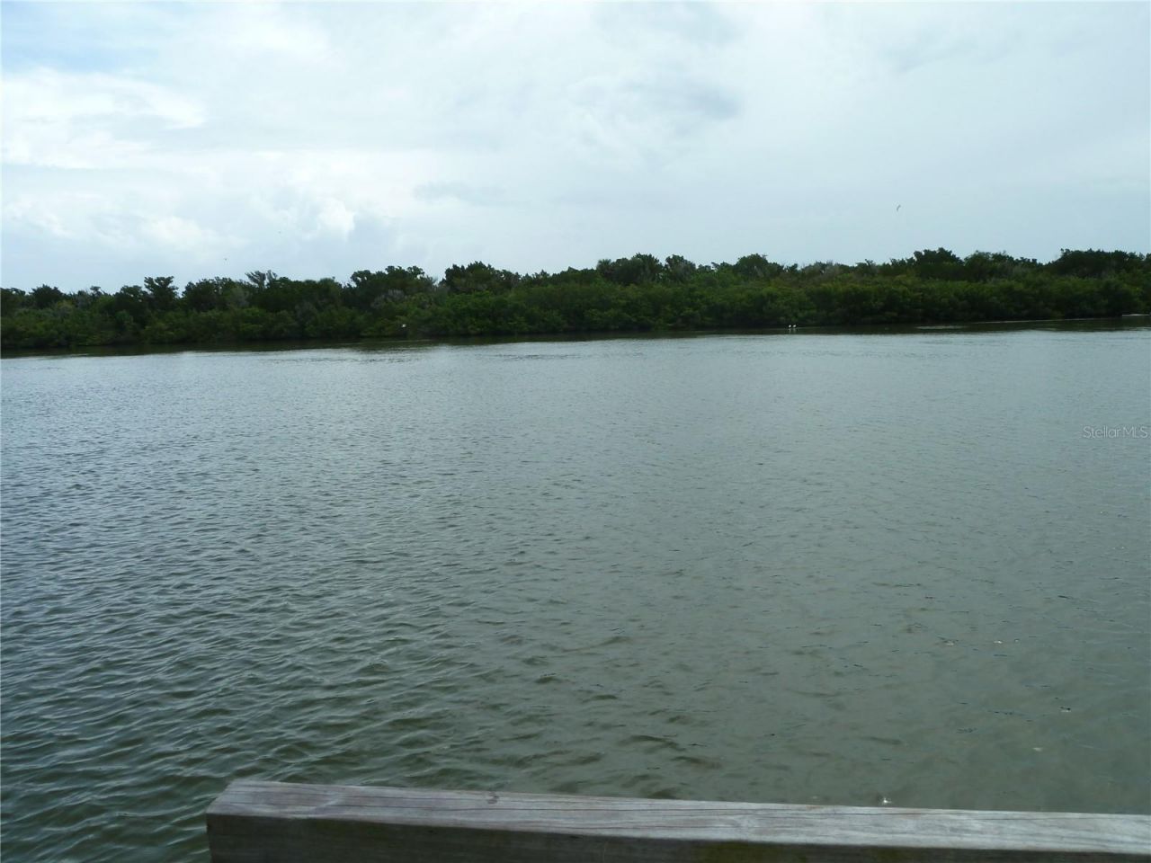 295 E Ariel Road, Oak Hill, FL 32759 Photo