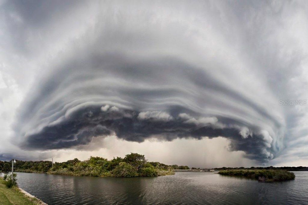 295 E Ariel Road, Oak Hill, FL 32759 Photo