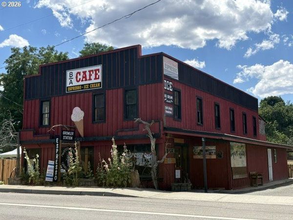150 E FRANKLIN AVE, Dayville, OR 97825