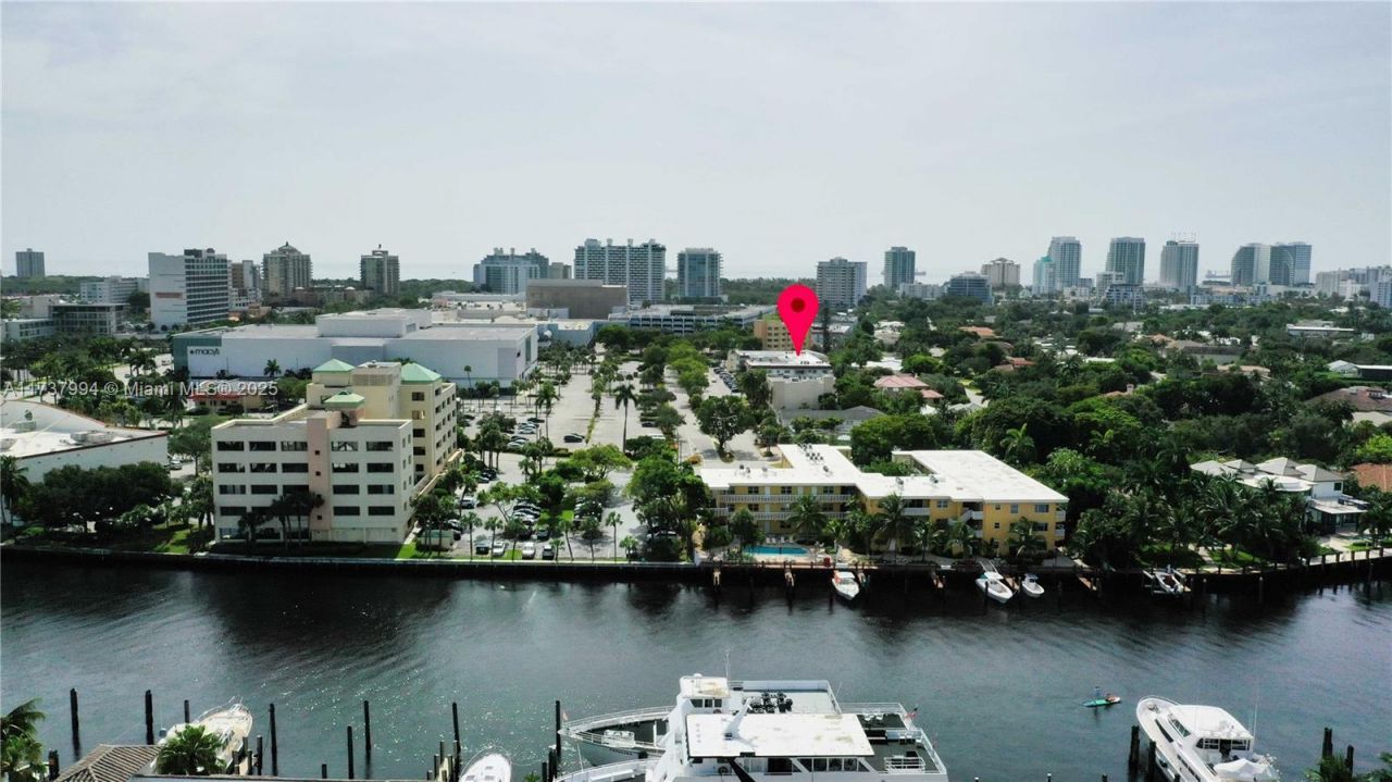2340 NE 9th St, Unit 209, Fort Lauderdale, FL 33304 Photo