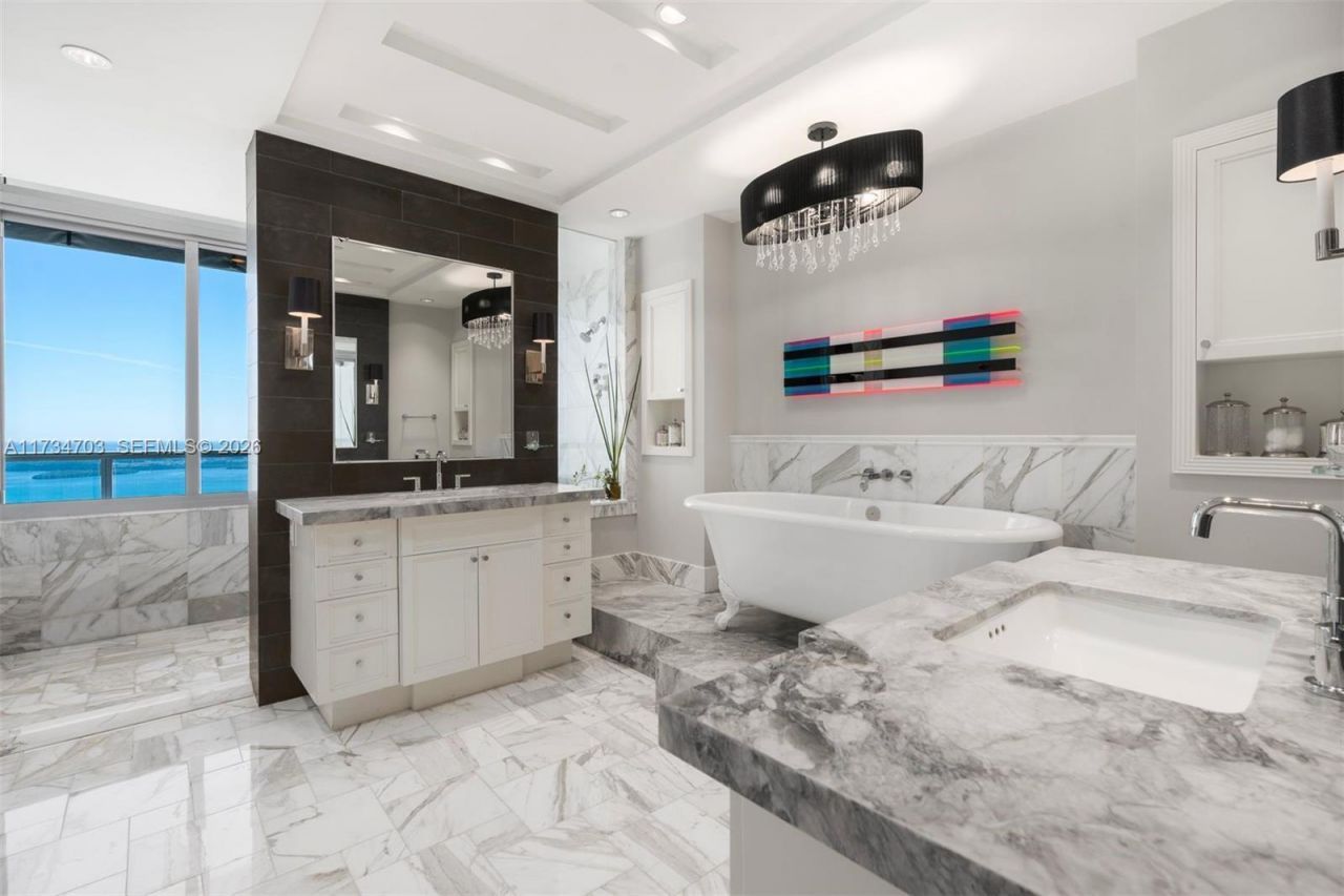 1425 Brickell Ave, Unit 50F+A, Miami, FL 33131 Photo