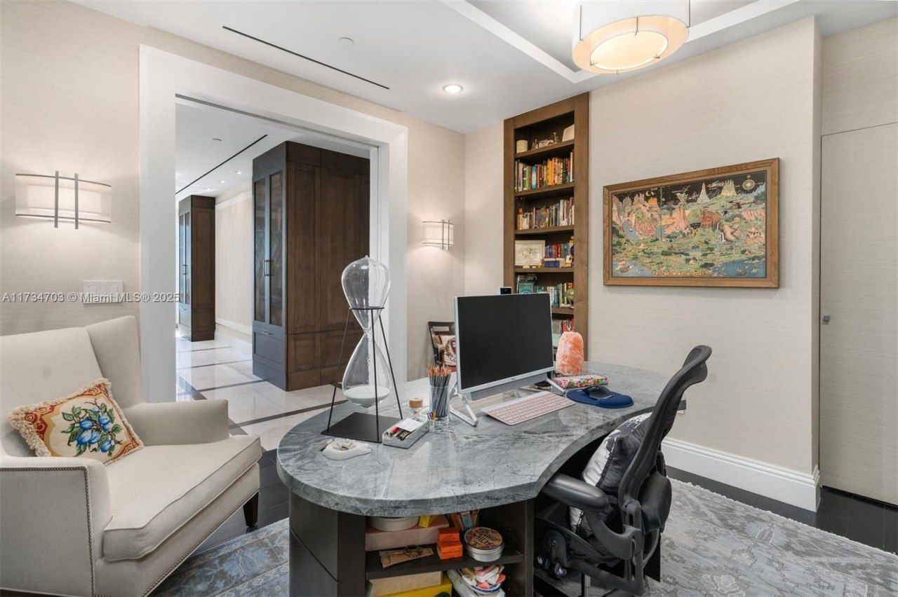 1425 Brickell Ave, Unit 50F+A, Miami, FL 33131 Photo