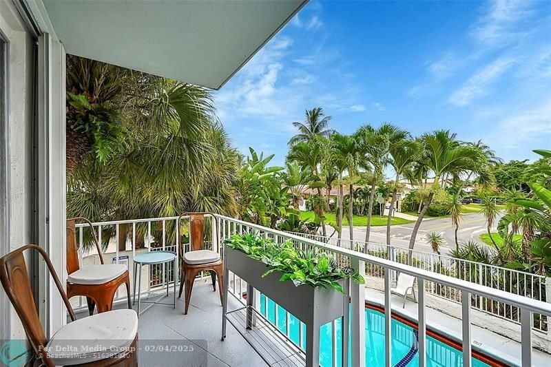 2715 NE 49th Street, Unit 208, Fort Lauderdale, FL 33308 Photo