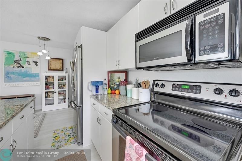 2715 NE 49th Street, Unit 208, Fort Lauderdale, FL 33308 Photo