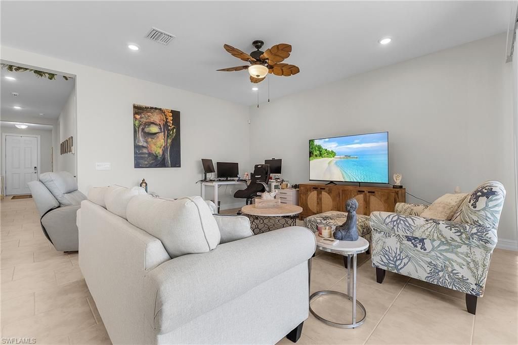 288 Spring Hill Lake Loop, Cape Coral, FL 33993 Photo