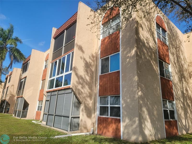 8260 SW 24th St, Unit 6214, North Lauderdale, FL 33068 Photo