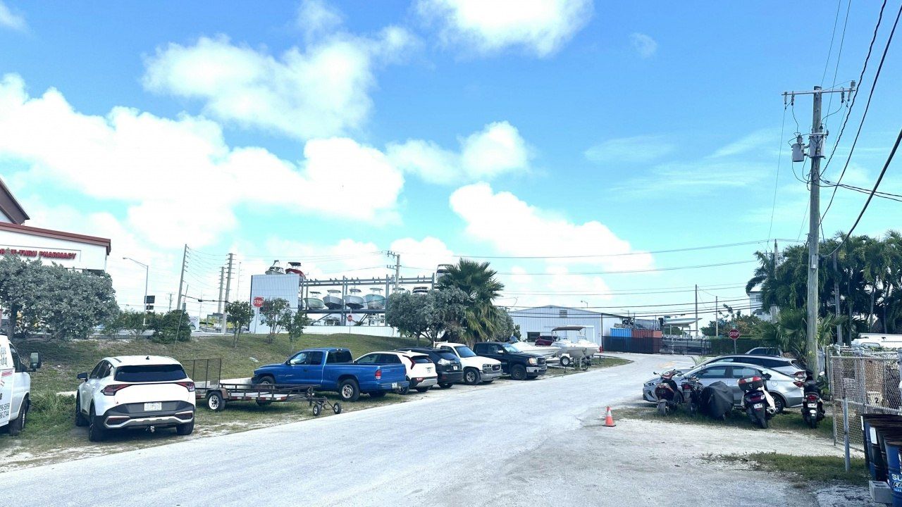 5670 Laurel Avenue, Stock Island, FL 33040 Photo