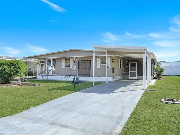 9335 Lord RD, BONITA SPRINGS, FL 34135