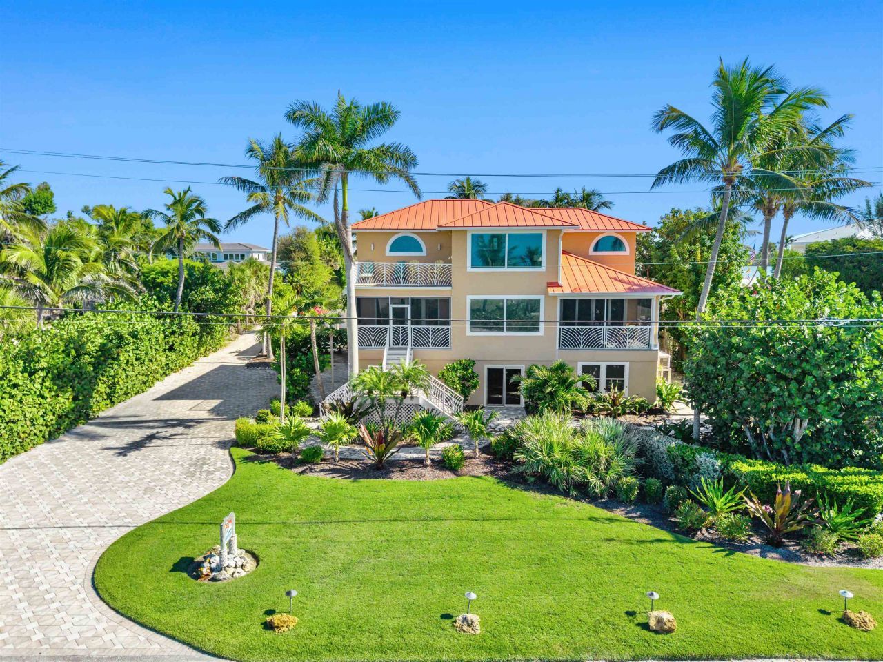 15899 Captiva Dr, Captiva, FL 33924 Photo