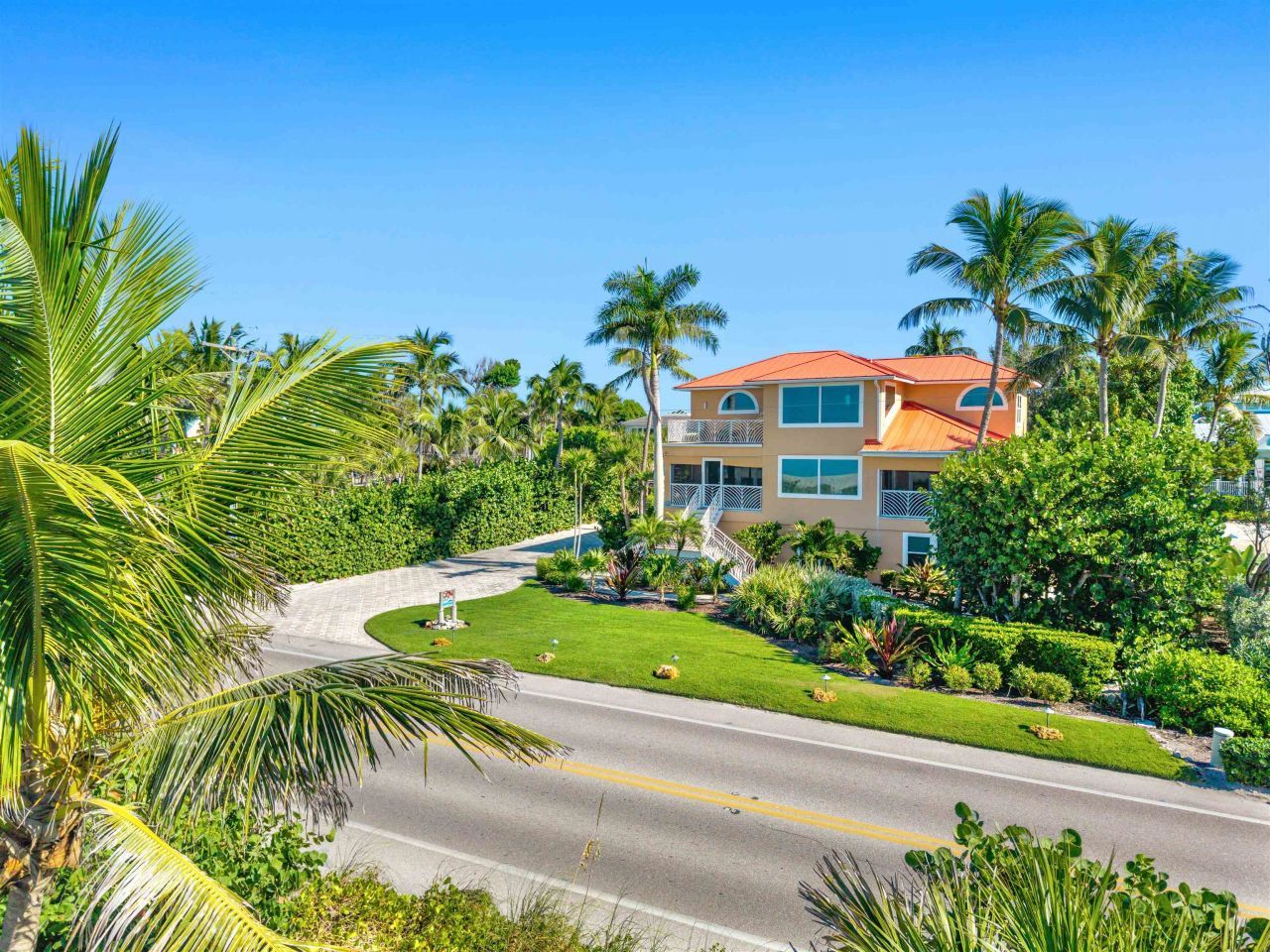 15899 Captiva Dr, Captiva, FL 33924 Photo