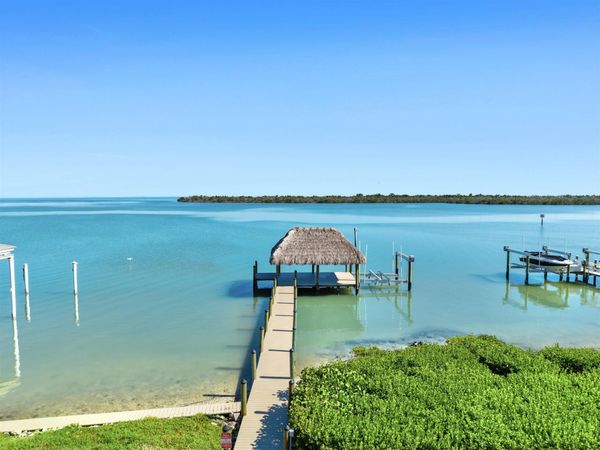 15819 Captiva Dr, Captiva, FL 33924
