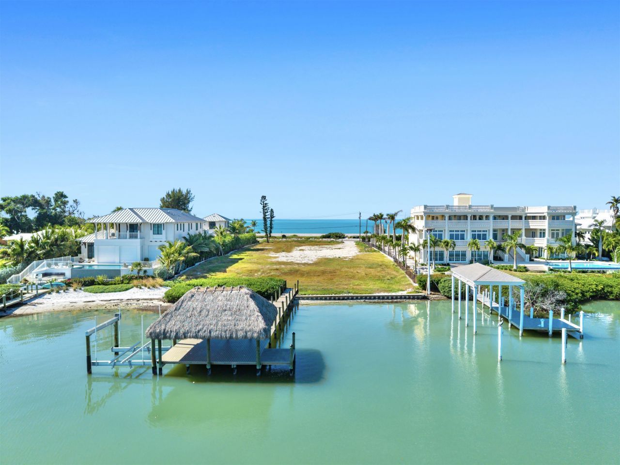 15819 Captiva Dr, Captiva, FL 33924 Photo