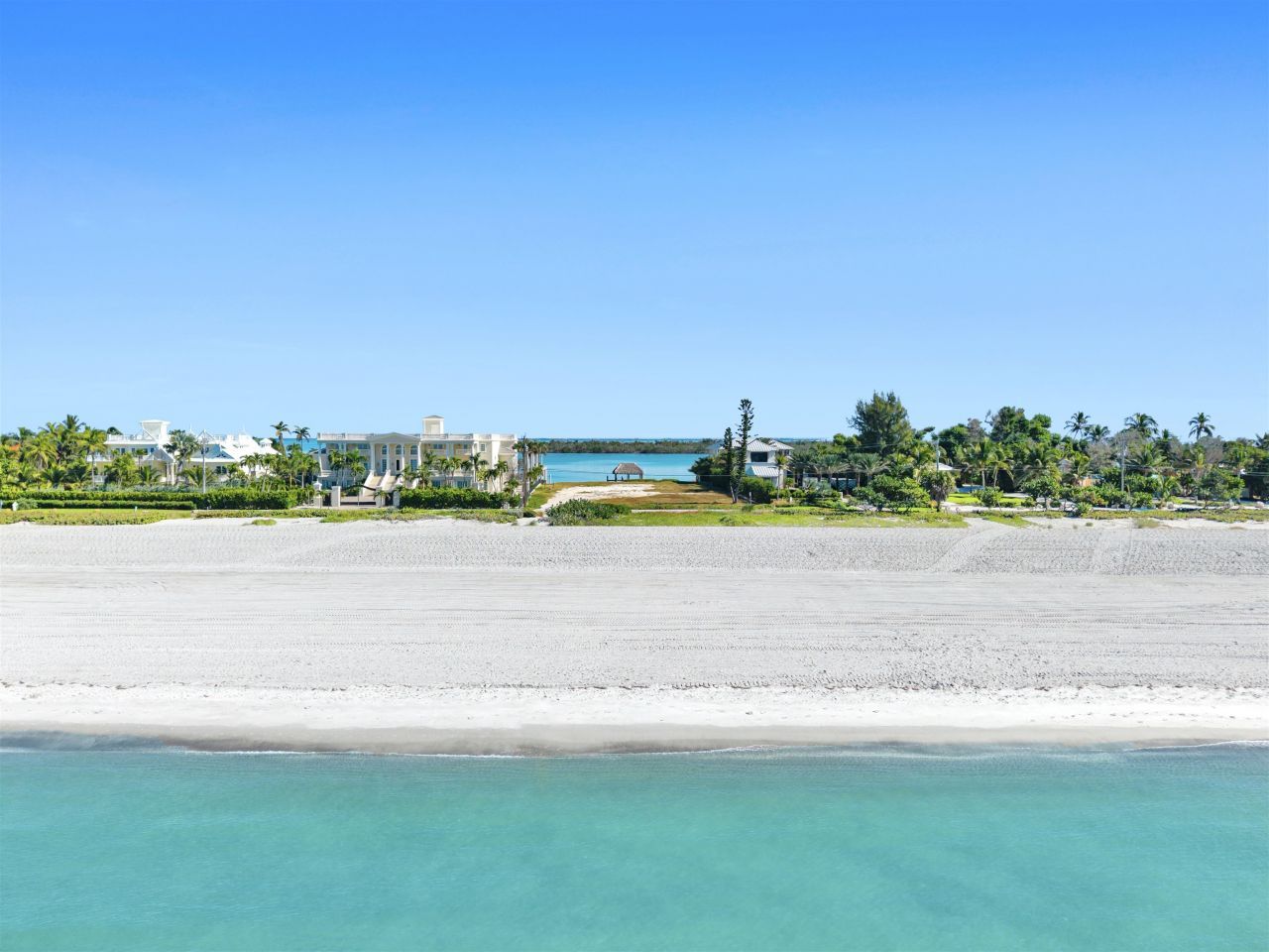 15819 Captiva Dr, Captiva, FL 33924 Photo