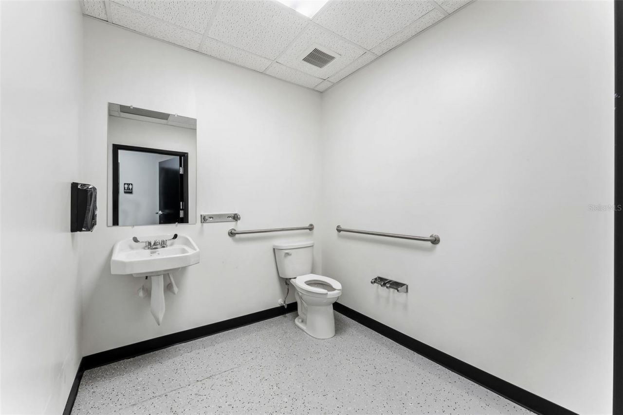 10012 State Road 52, Hudson, FL 34669 Photo