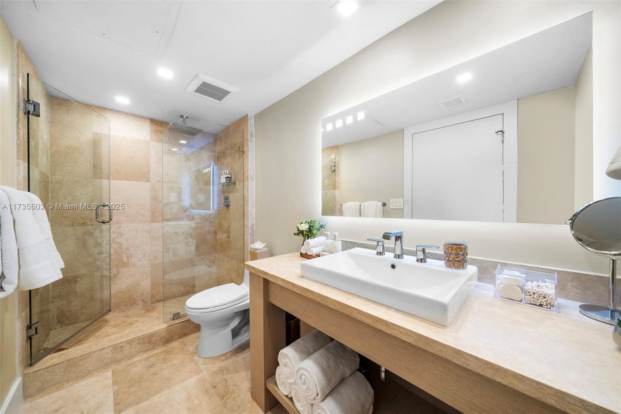 Please Call For Address, Unit 11281129, Miami Beach, FL 33139 Photo