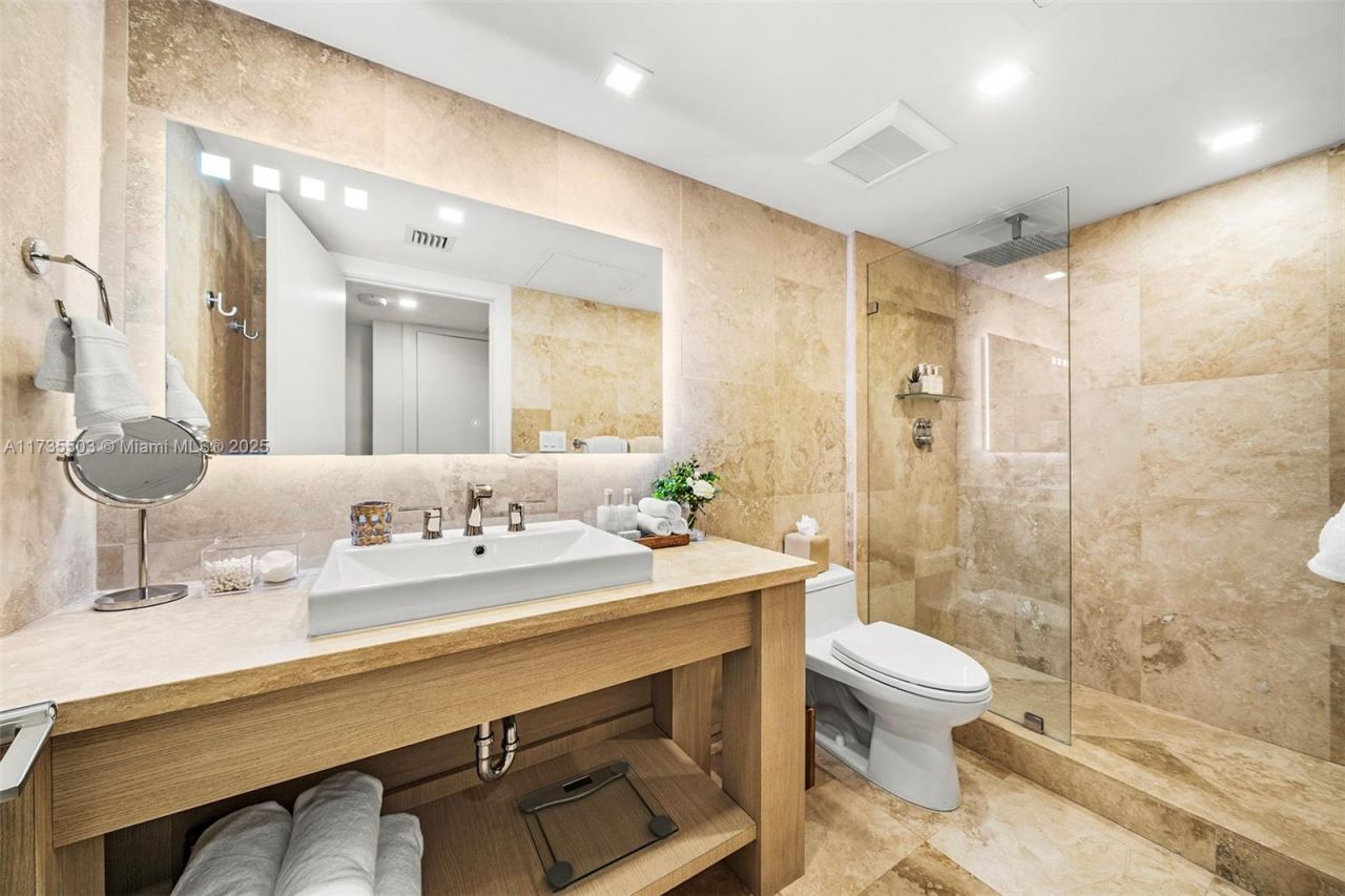 Please Call For Address, Unit 11281129, Miami Beach, FL 33139 Photo