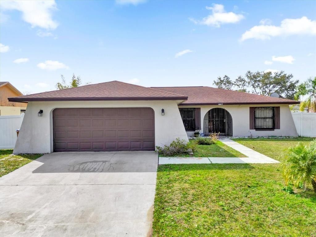 667 Heraldo Court, Kissimmee, FL 34758 Main Photo