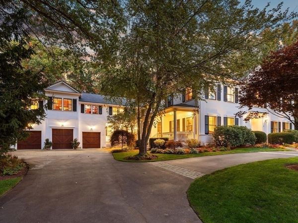 23 Burroughs Road, Lexington, MA 02420