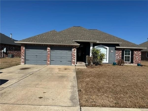 152 OAK ARBOR Drive, LaPlace, LA 70068