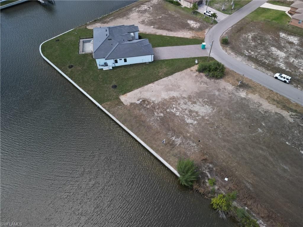 3105 NW 46th Ave, Cape Coral, FL 33993 Photo