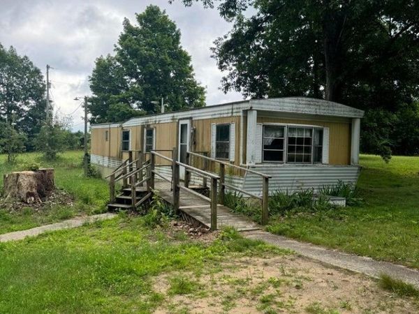 2792 E Scout Road, Hart, MI 49420