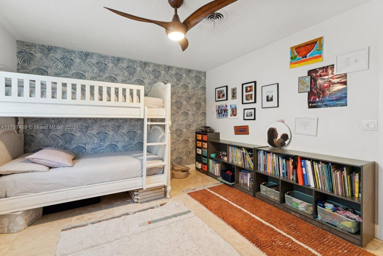 951 Buchanan St, Hollywood, FL 33019 Photo