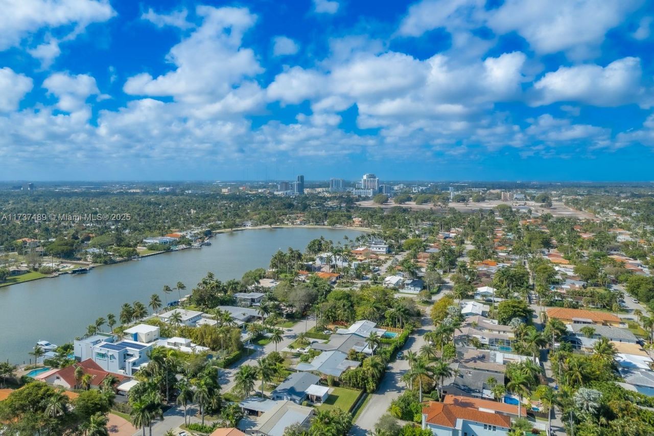 951 Buchanan St, Hollywood, FL 33019 Photo