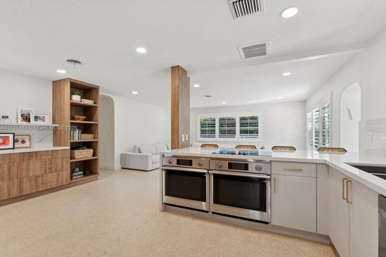 951 Buchanan St, Hollywood, FL 33019 Photo