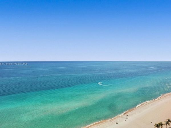 18501 Collins Ave, Unit 2704, Sunny Isles Beach, FL 33160