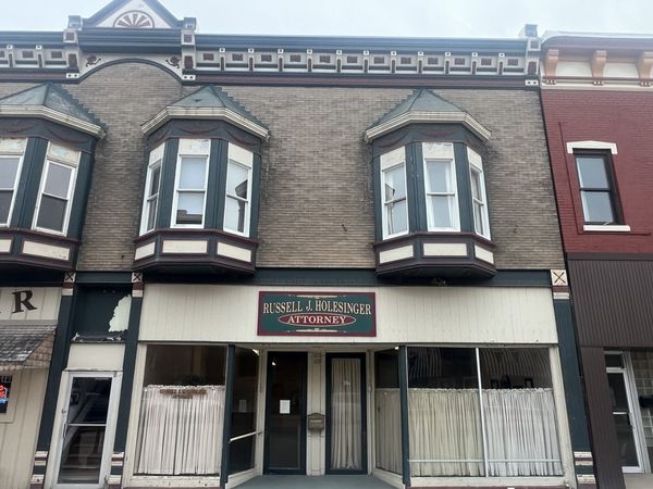 105 E Main Street, Morrison, IL 61270