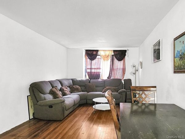 139-15 28th Rd., Unit 1F, Flushing, NY 11354
